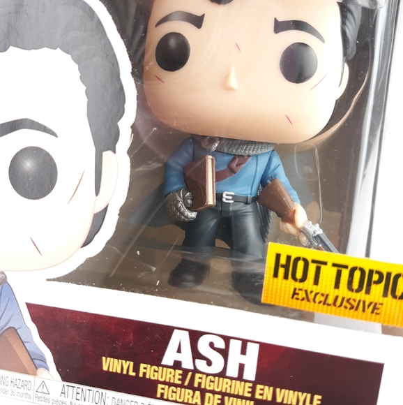 Funko Pop Army Of Darkness Ash 1024 Exclusive Hot Topic - Picture 4 of 14
